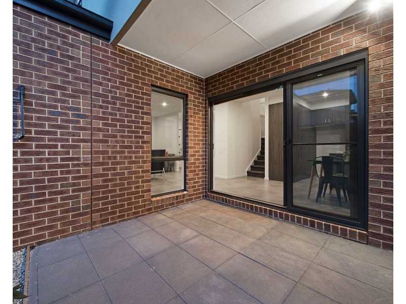 1/48 Adele Avenue, Ferntree Gully VIC 3156