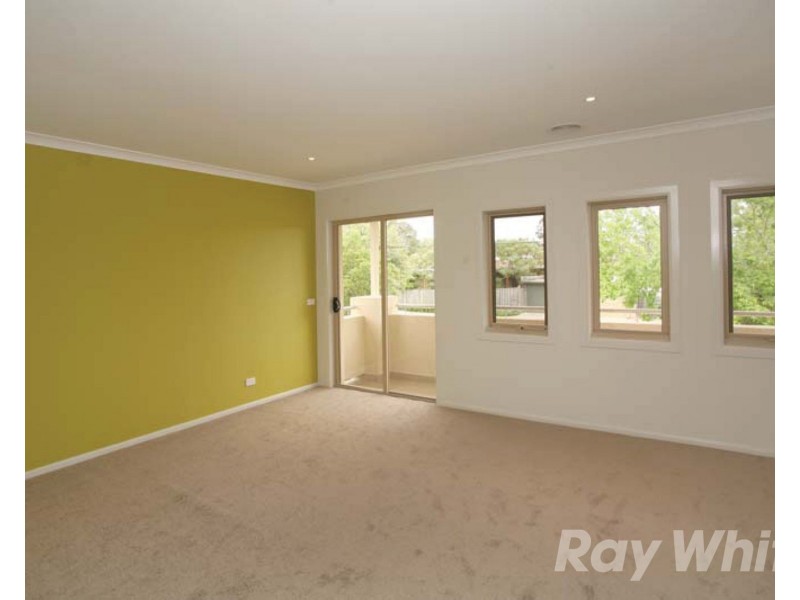 15 Glen Road, Glen Waverley VIC 3150