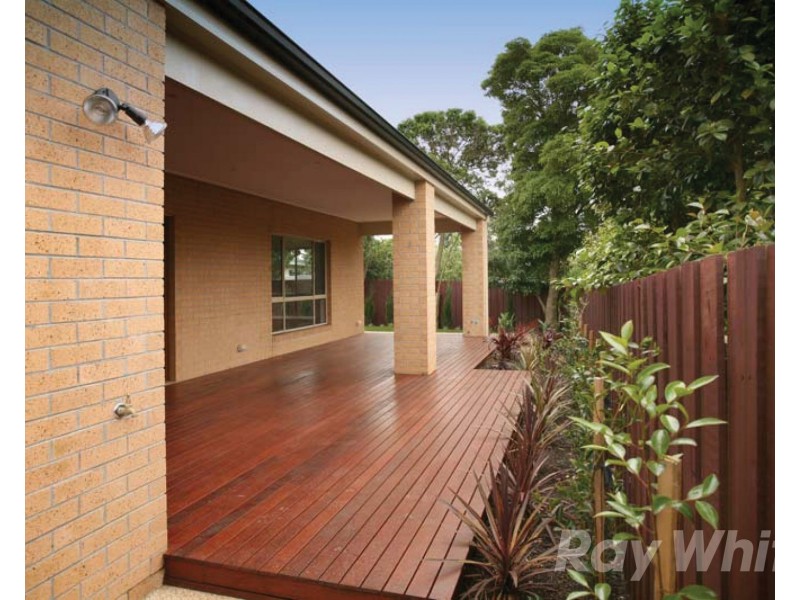 15 Glen Road, Glen Waverley VIC 3150