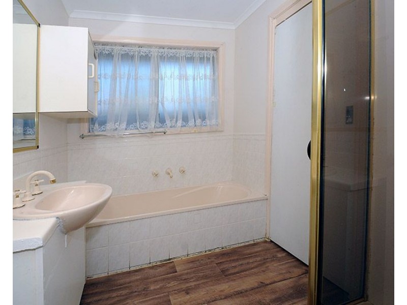 2/12 Lincoln Avenue, Glen Waverley VIC 3150