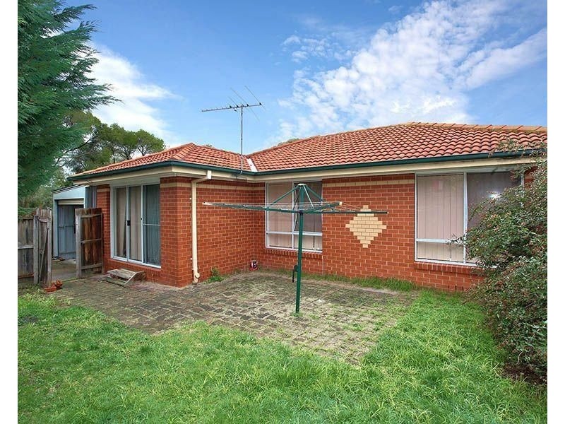 2/12 Lincoln Avenue, Glen Waverley VIC 3150