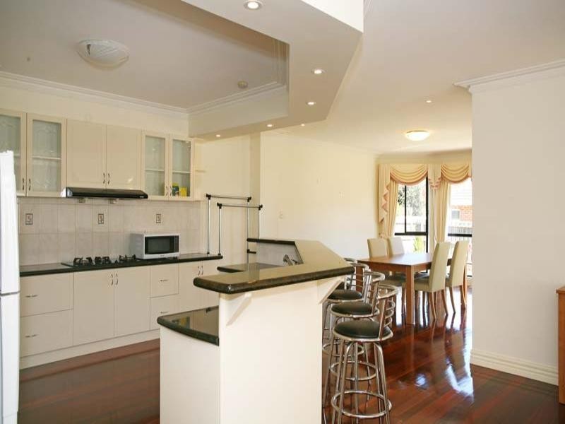 45 Medina Road, Glen Waverley VIC 3150