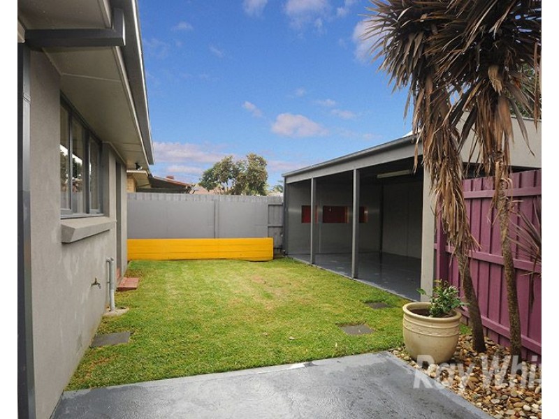1/56 Glencairn Street, Mulgrave VIC 3170
