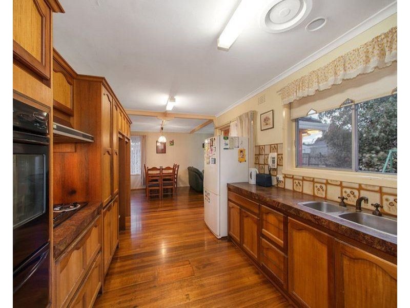 68 Fraser Street, Glen Waverley VIC 3150