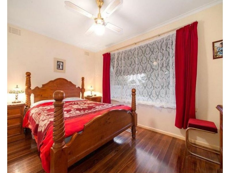 68 Fraser Street, Glen Waverley VIC 3150