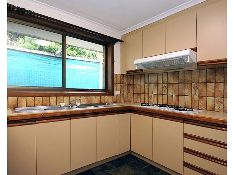 14 Howell Drive, Berwick VIC 3806