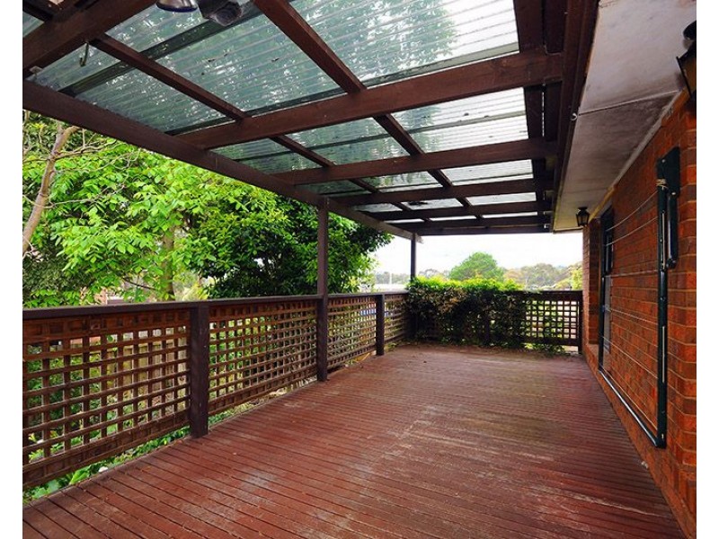 14 Howell Drive, Berwick VIC 3806