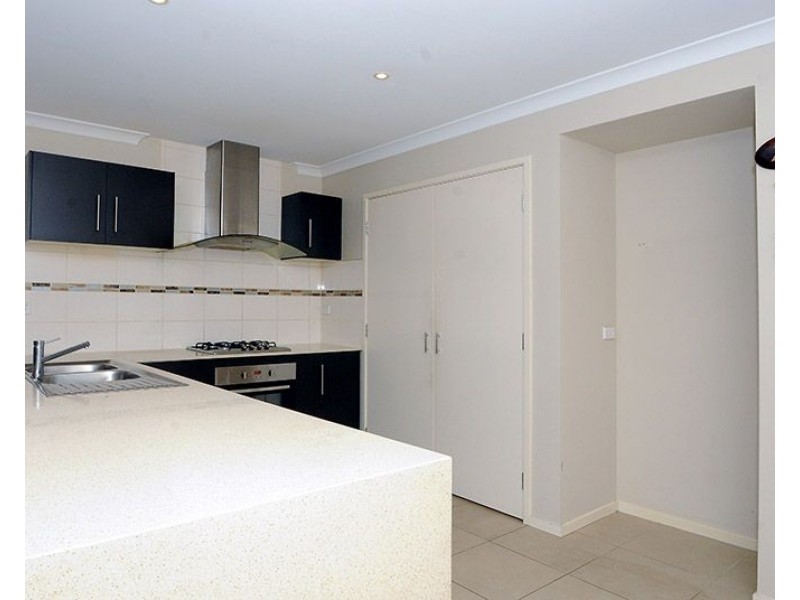 53 Challenger Circuit, Cranbourne East VIC 3977