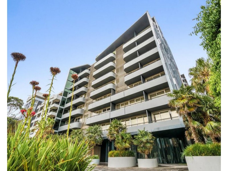 403/74 Queens Road, Melbourne VIC 3000