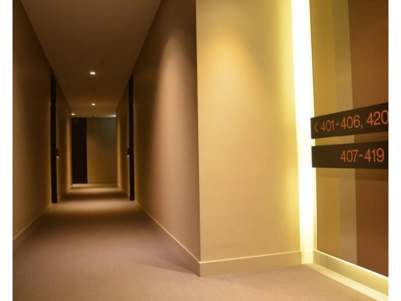 403/74 Queens Road, Melbourne VIC 3000