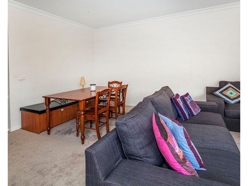 2/12 Bourke Street, Ringwood VIC 3134