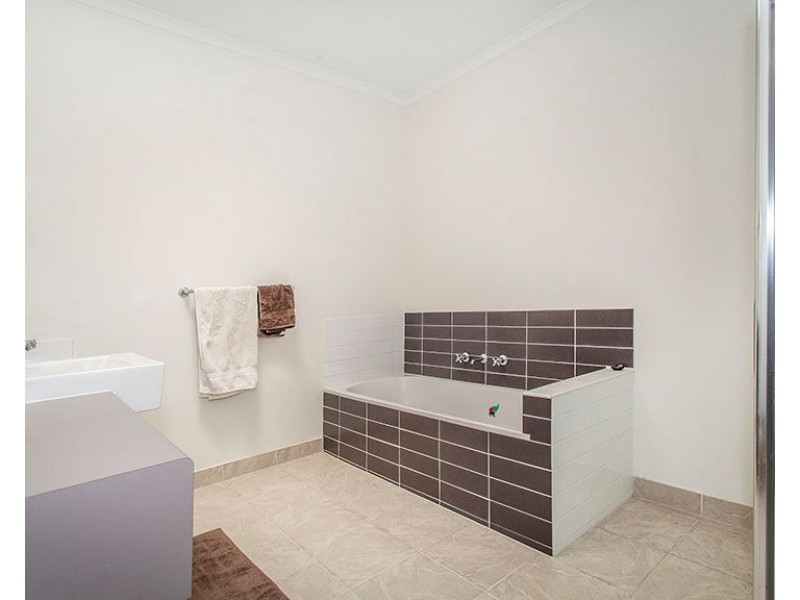 2/12 Bourke Street, Ringwood VIC 3134