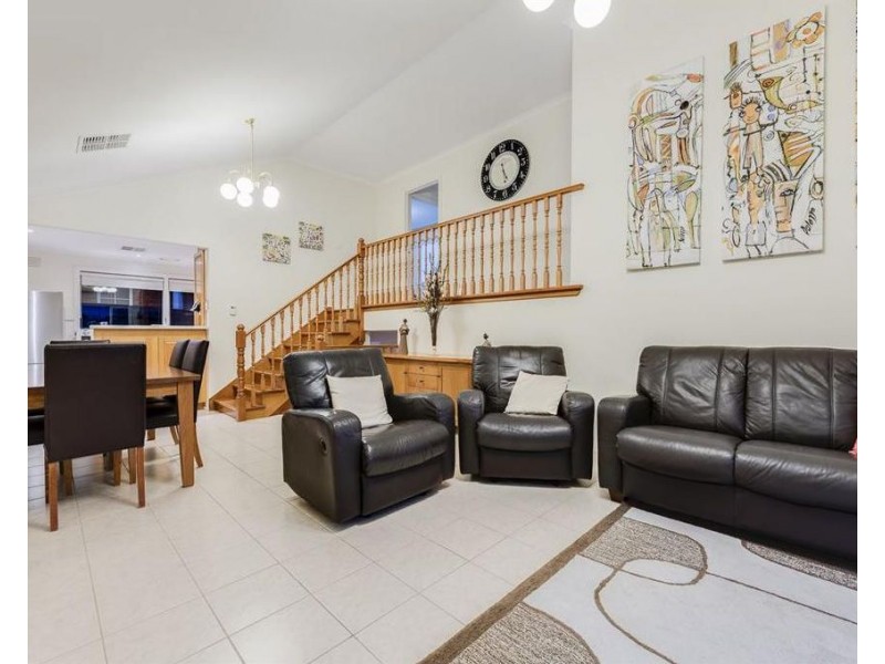 2 Ballina Terrace, Vermont South VIC 3133