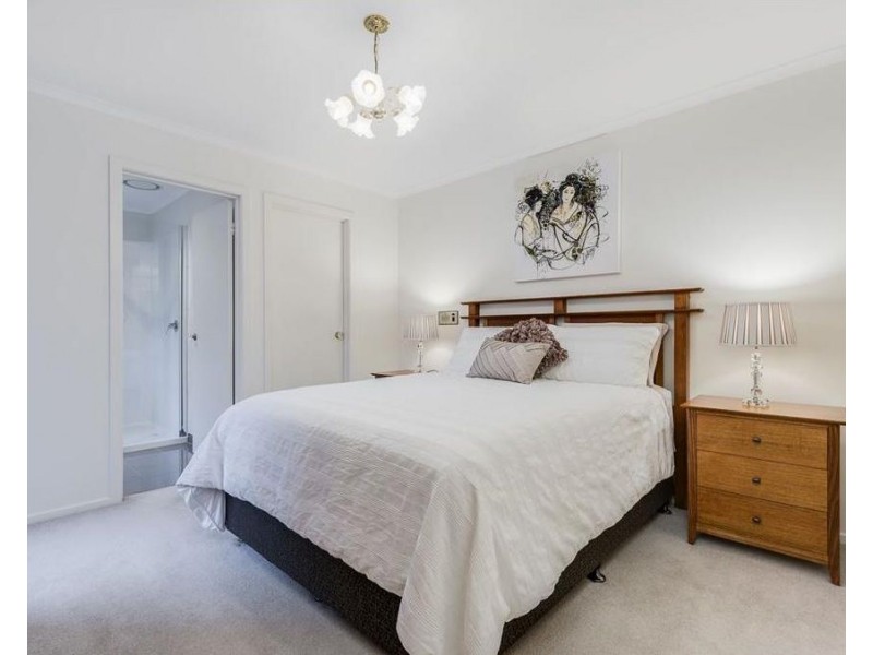 2 Ballina Terrace, Vermont South VIC 3133