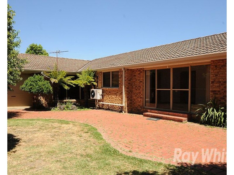 12 Janina Court, Wheelers Hill VIC 3150