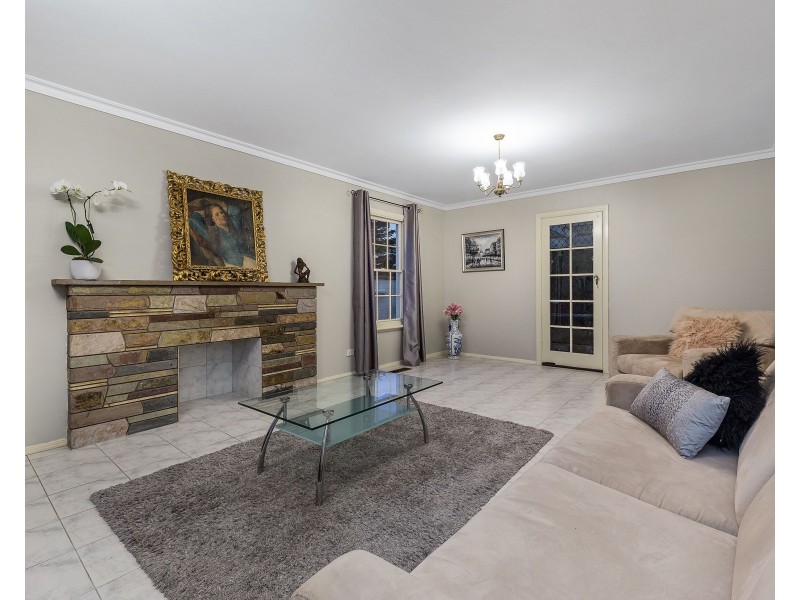 17 Murray Road, Dandenong North VIC 3175