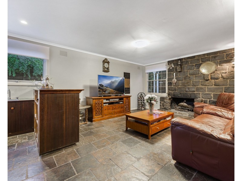 17 Murray Road, Dandenong North VIC 3175