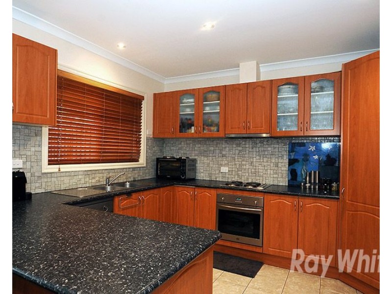 2/37 Latham Crescent, Dandenong North VIC 3175