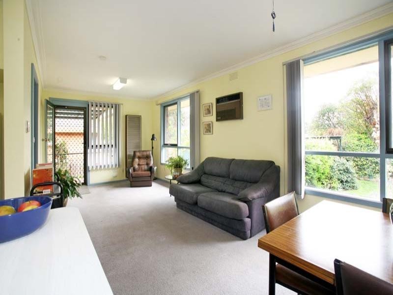 51 Garrisson Drive, Glen Waverley VIC 3150