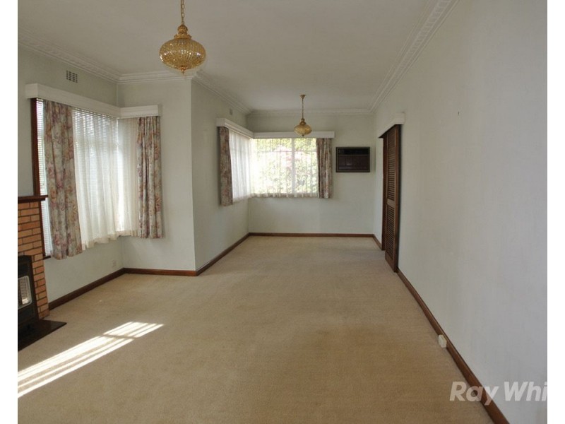 28 Bogong Avenue, Glen Waverley VIC 3150