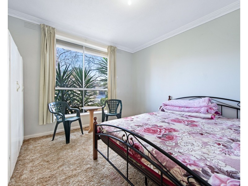 6 Rawlings Avenue, Ferntree Gully VIC 3156