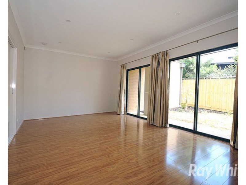 2/21 Utah Road, Glen Waverley VIC 3150