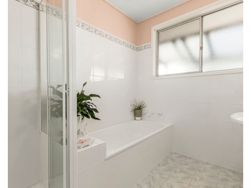 35 Booran Avenue, Glen Waverley VIC 3150