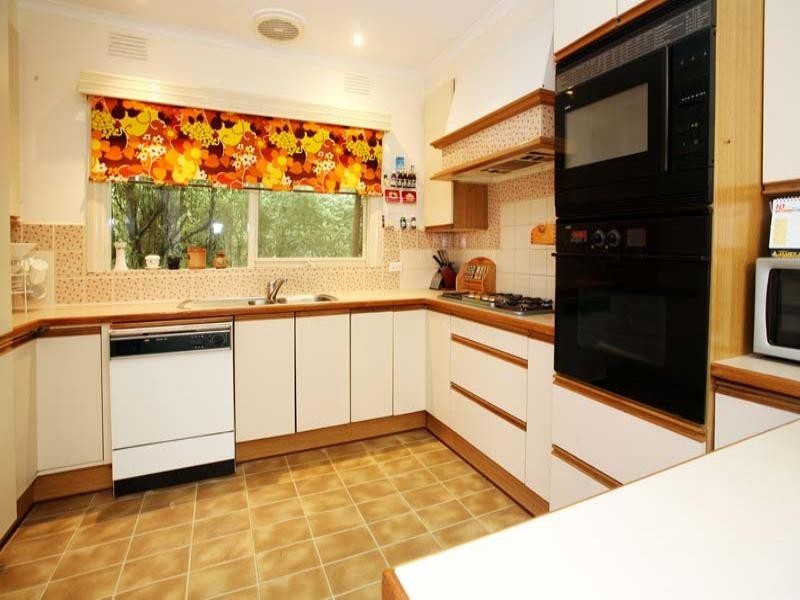 32 Townsend Street, Glen Waverley VIC 3150