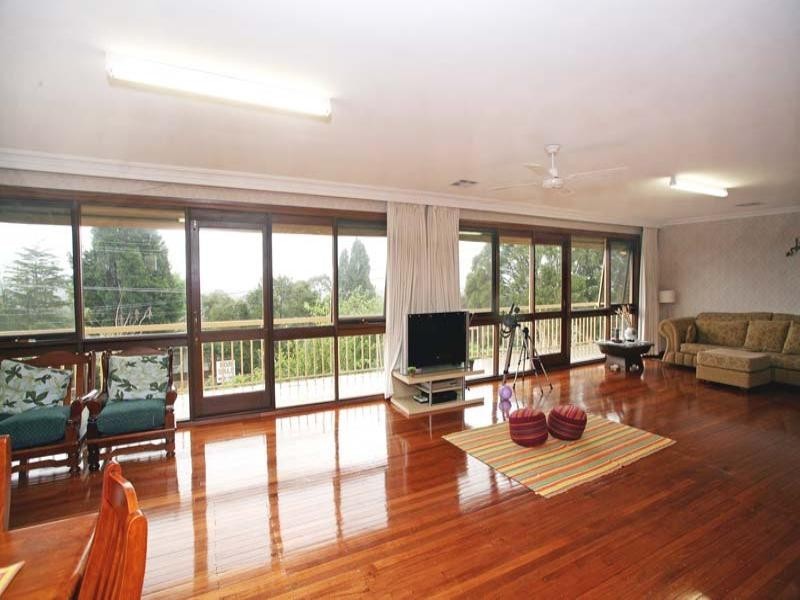 32 Townsend Street, Glen Waverley VIC 3150