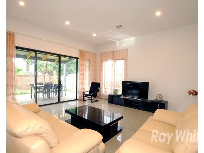 4/60A Wakley Crescent, Wantirna South VIC 3152