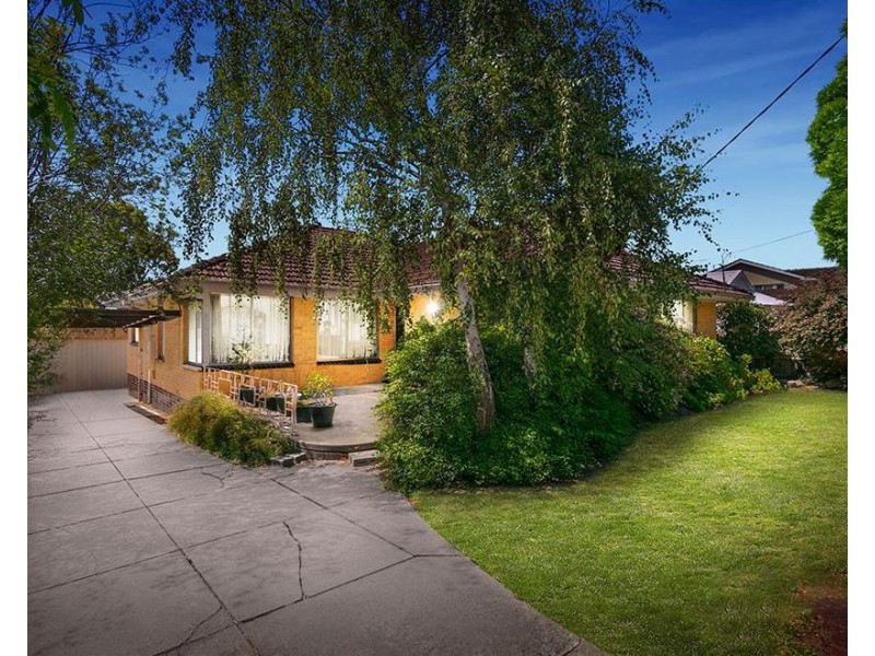 10 Laura Grove, Mount Waverley VIC 3149