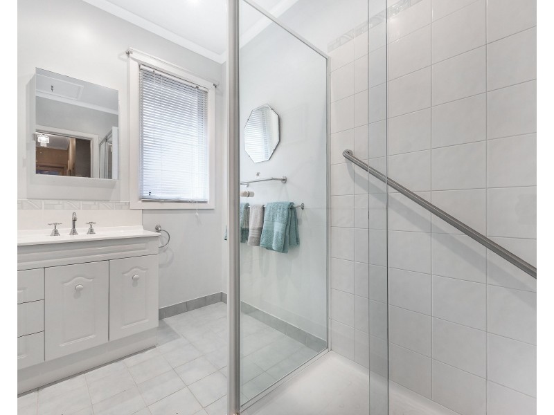 21 Vincent Street, Mulgrave VIC 3170