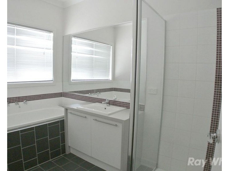 19 Player Drive, Narre Warren VIC 3805