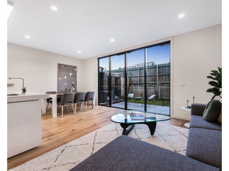 77 Harvest Court, Doncaster VIC 3108