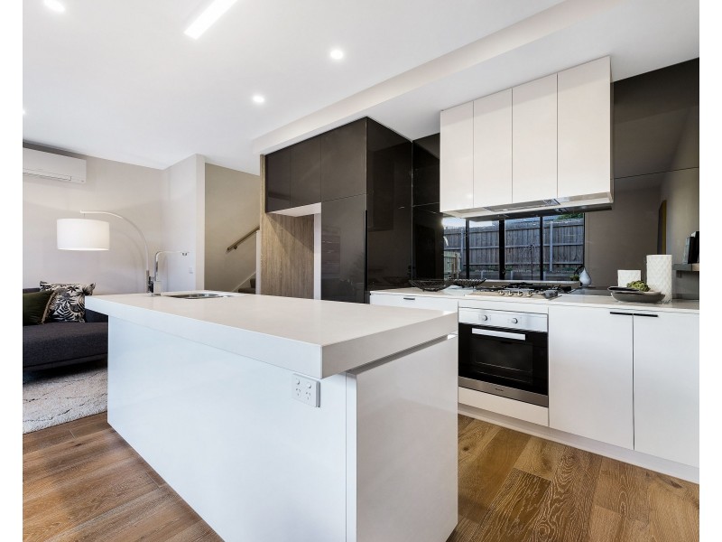 77 Harvest Court, Doncaster VIC 3108