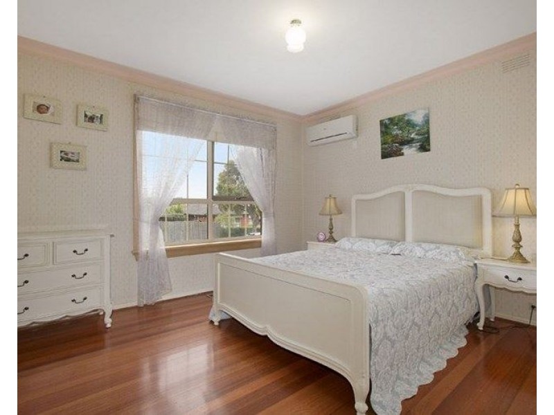 119 Whites Lane, Glen Waverley VIC 3150