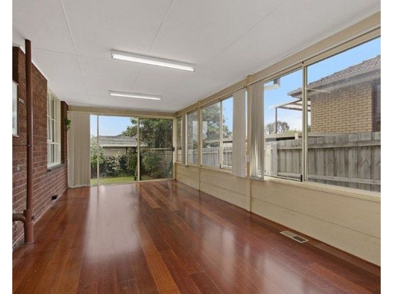 119 Whites Lane, Glen Waverley VIC 3150