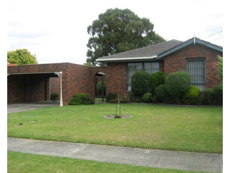 85 King Arthur Drive, Glen Waverley VIC 3150
