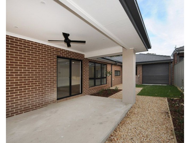 49 William Road, Carrum Downs VIC 3201