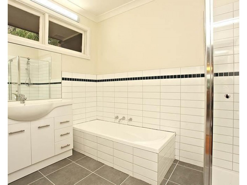 1 & 3 Judith Court, Mount Waverley VIC 3149