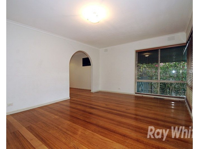 6 Myriong Avenue, Vermont South VIC 3133