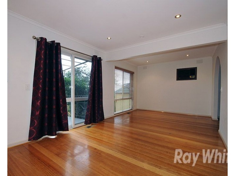 6 Myriong Avenue, Vermont South VIC 3133