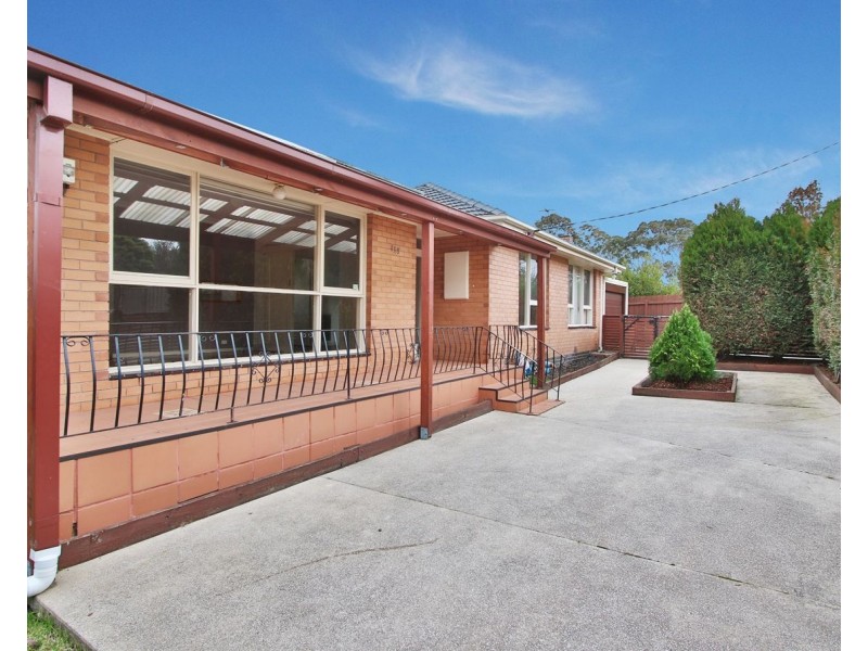 138 Eley Road, Burwood East VIC 3151