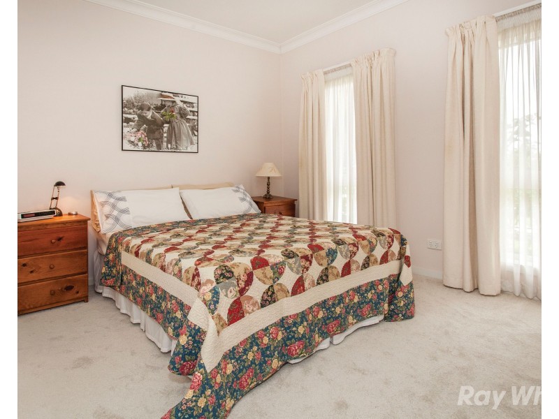 26 Strada Crescent, Wheelers Hill VIC 3150