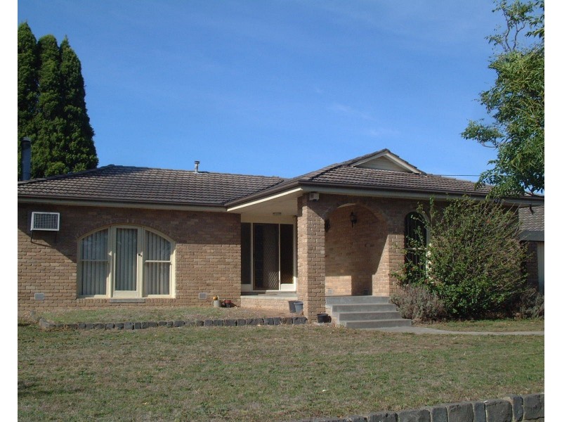 4 Mansfield Avenue, Mulgrave VIC 3170