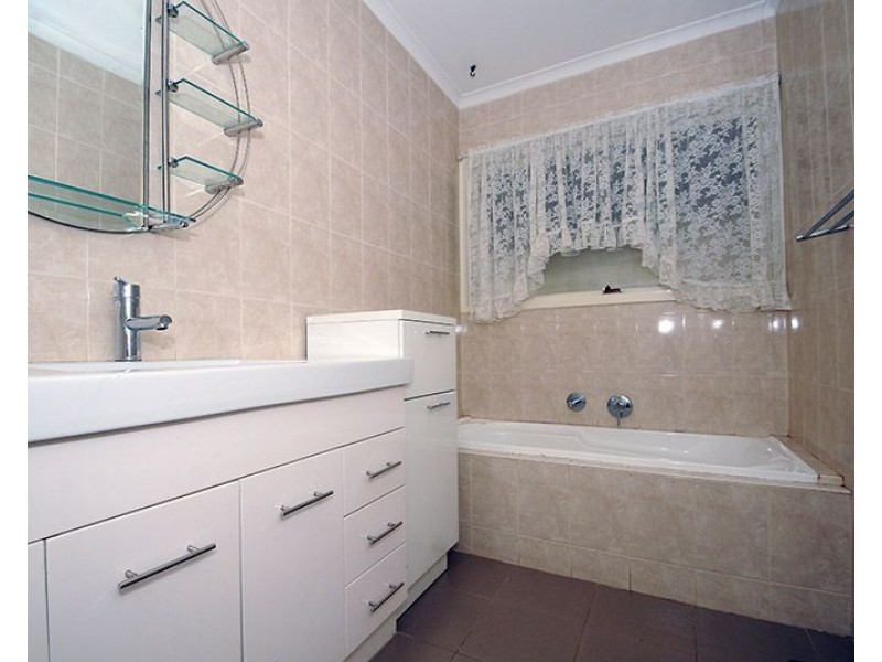 53 Bakers Road, Dandenong North VIC 3175