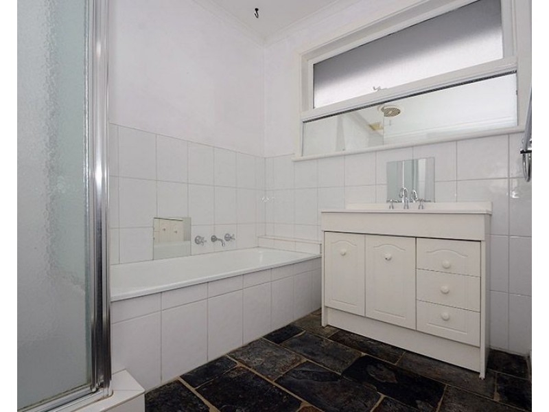 4 Yandell Close, Vermont South VIC 3133