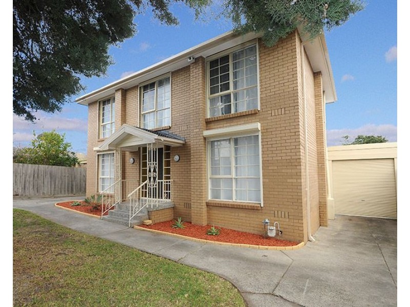 85 Brandon Park Drive, Wheelers Hill VIC 3150