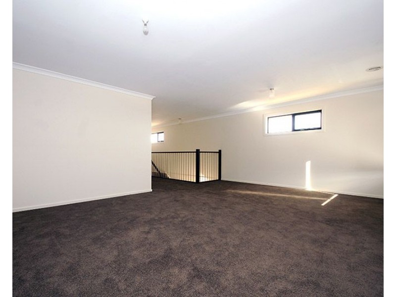 38 Panorama Drive, Wantirna South VIC 3152