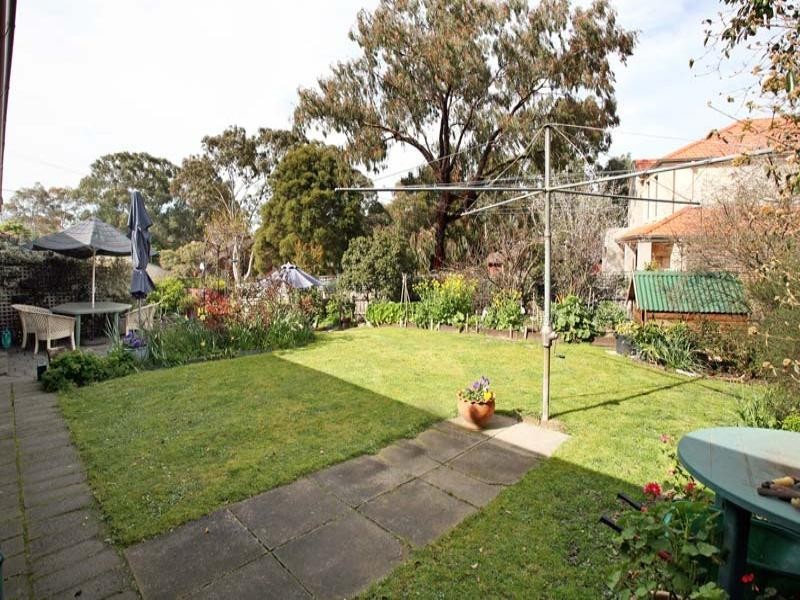4 Larpent Street, Glen Waverley VIC 3150
